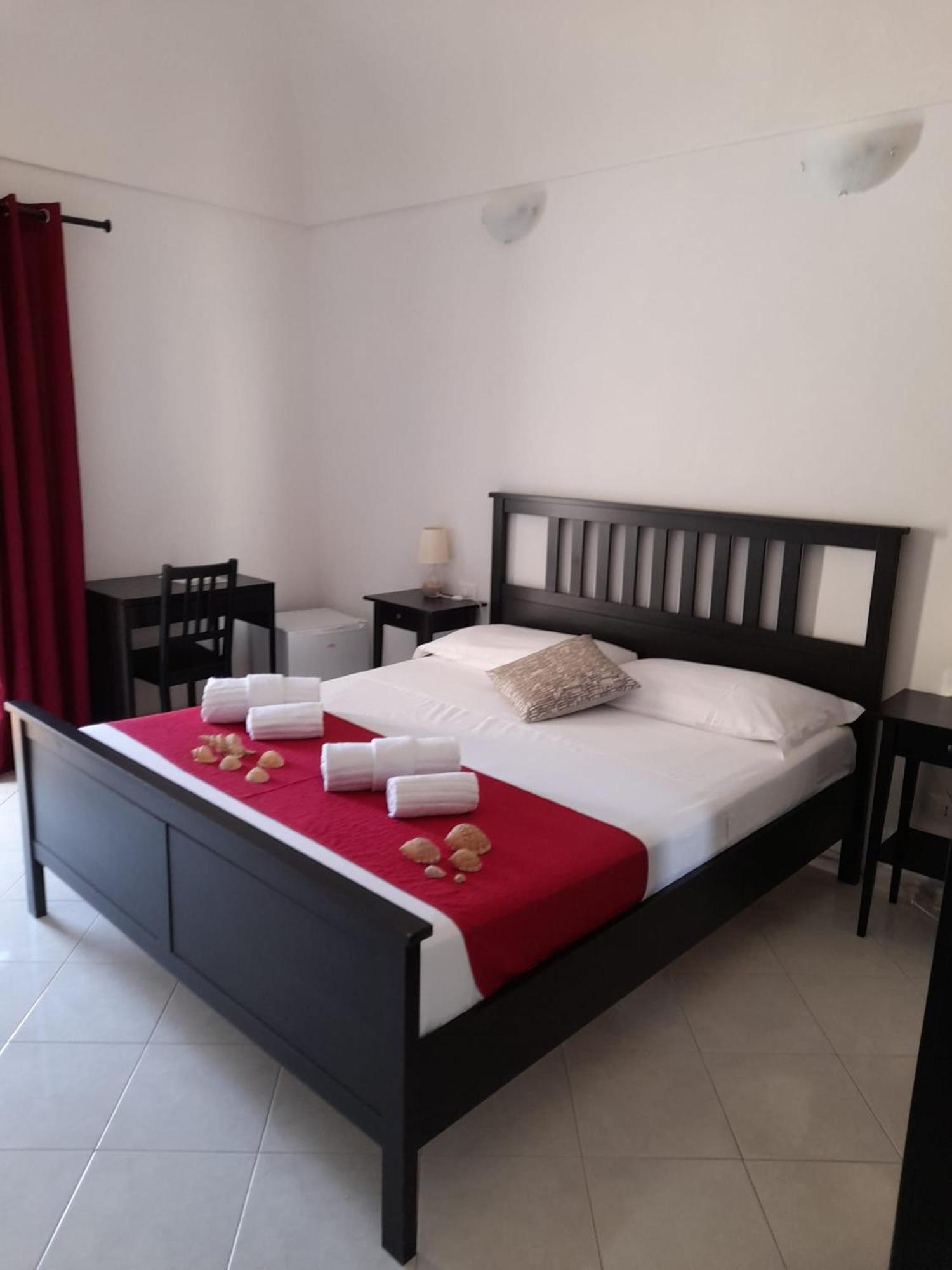 סן ויטו לו קאפו Ro.Ri. Rooms מראה חיצוני תמונה