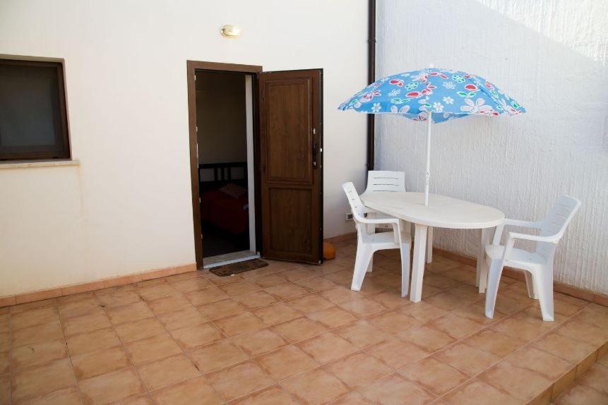סן ויטו לו קאפו Ro.Ri. Rooms מראה חיצוני תמונה